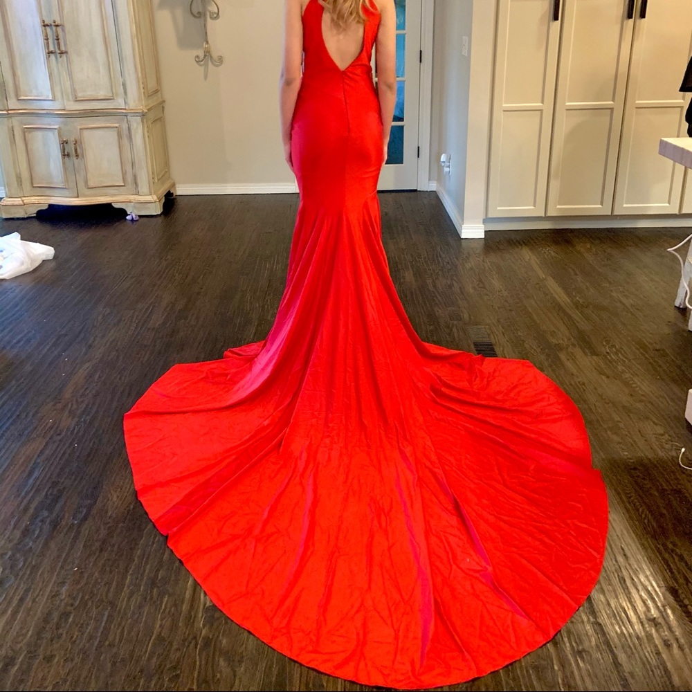Mac Duggal Stunning Red Dress